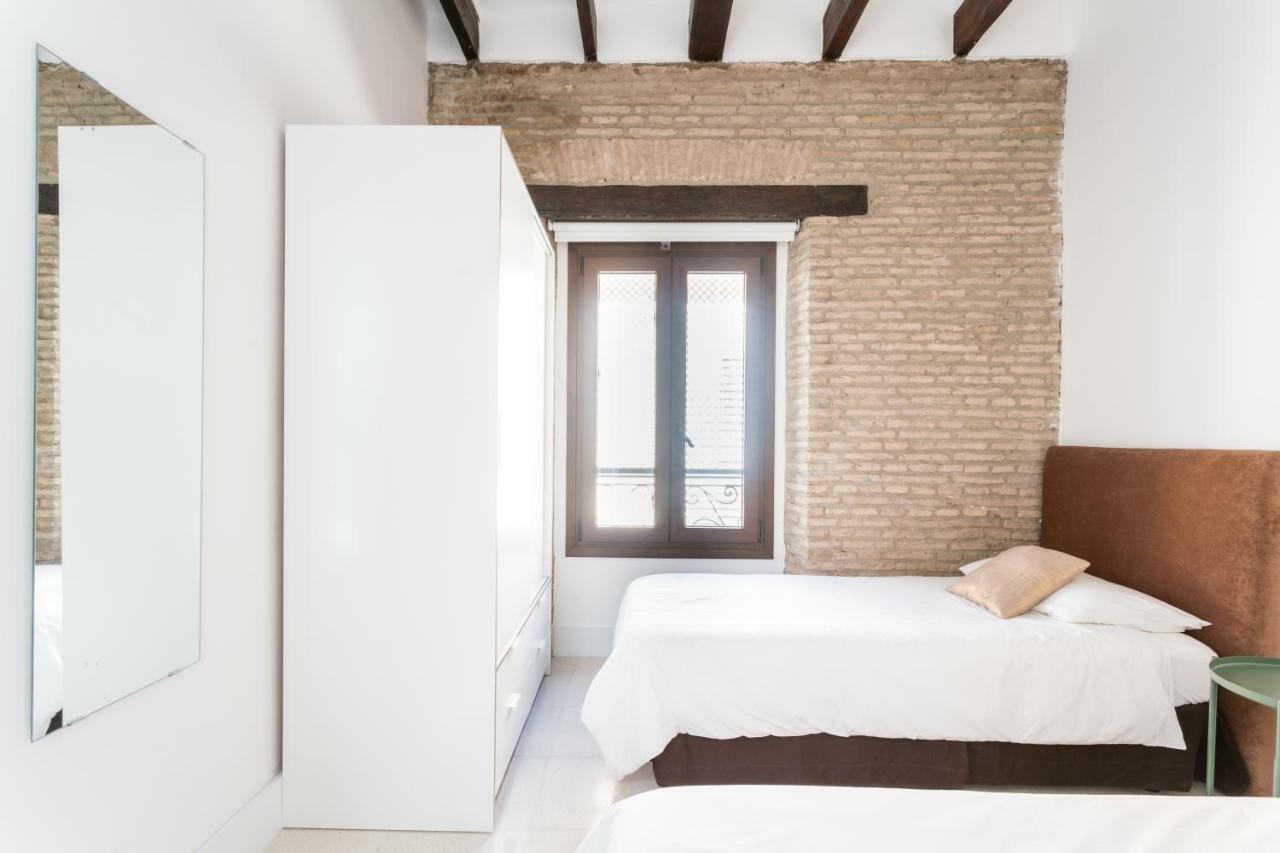 Almazen Apartamentos, Arrayan 23 * Seville